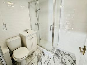 Photo 6- click for photo gallery